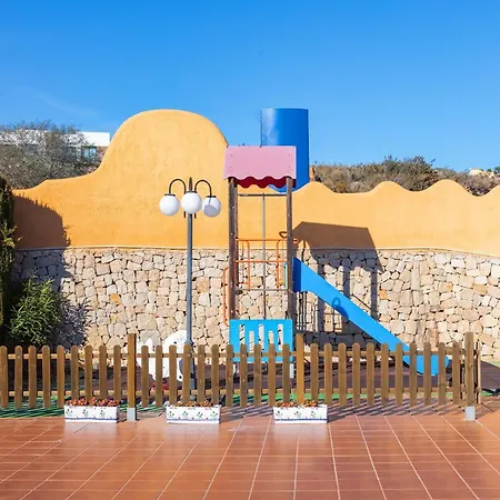 Cala *